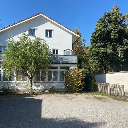 Ferienwohnung Am Franziskanergarten Bad Tölz Exteriör bild