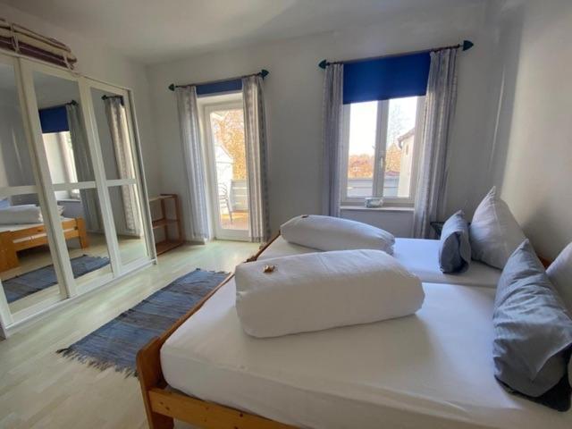 Ferienwohnung Am Franziskanergarten Bad Tölz Rum bild