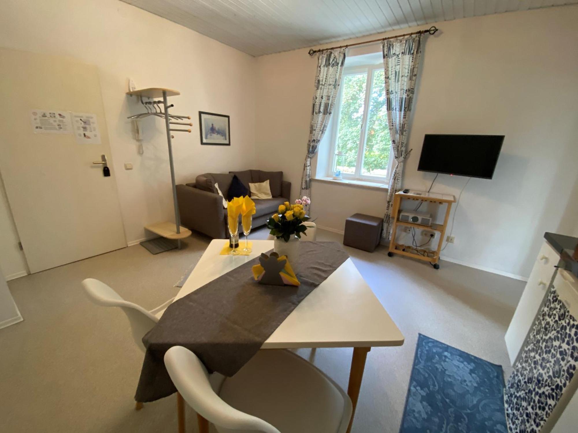 Ferienwohnung Am Franziskanergarten Bad Tölz Rum bild